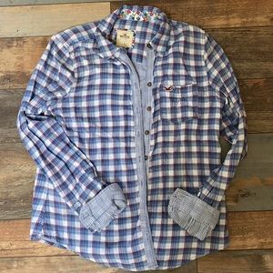 Hollister shirt